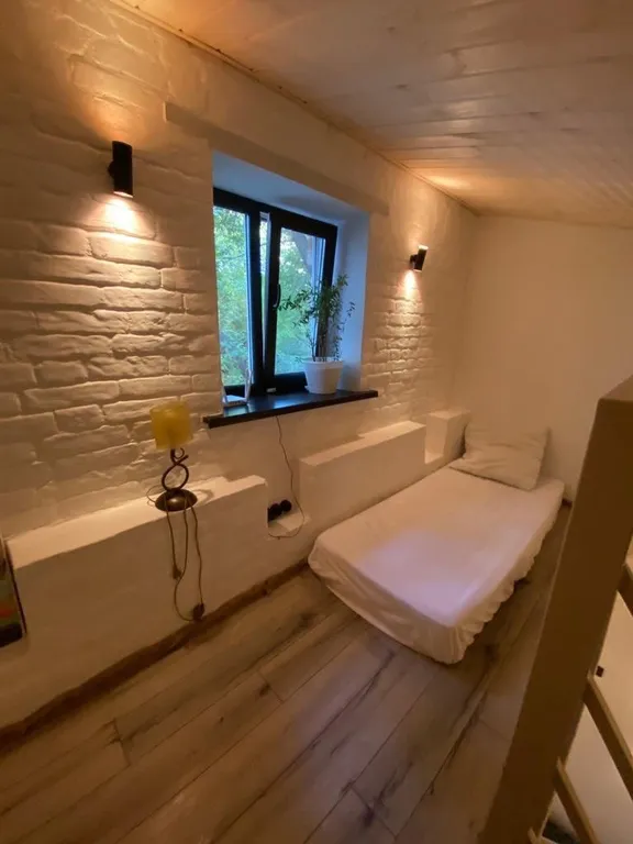 Уютные трехуровневые апартаменты в стиле Лофт в центре города Уровни