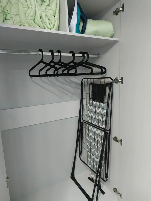 Уютная евродвухкомнатная квартира с дизайнерским ремонтом