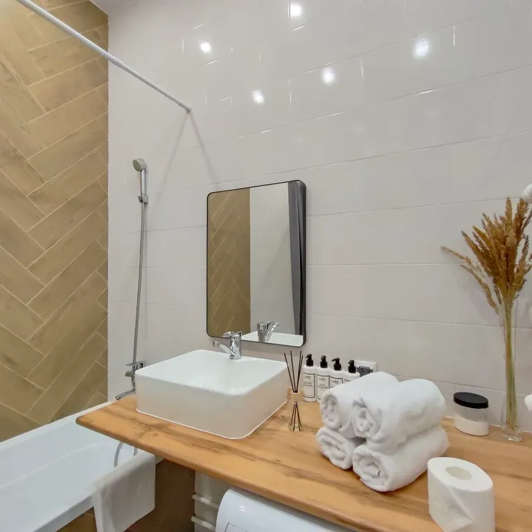 Стильная чистая квартира рядом с Куполом, Ледовым дворцом