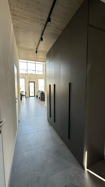 Барнхаус с бассейном и видом на реку