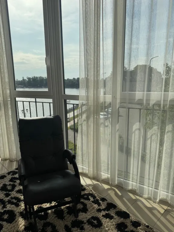 Квартира Комфортная и просторная квартира у озера — Калининград