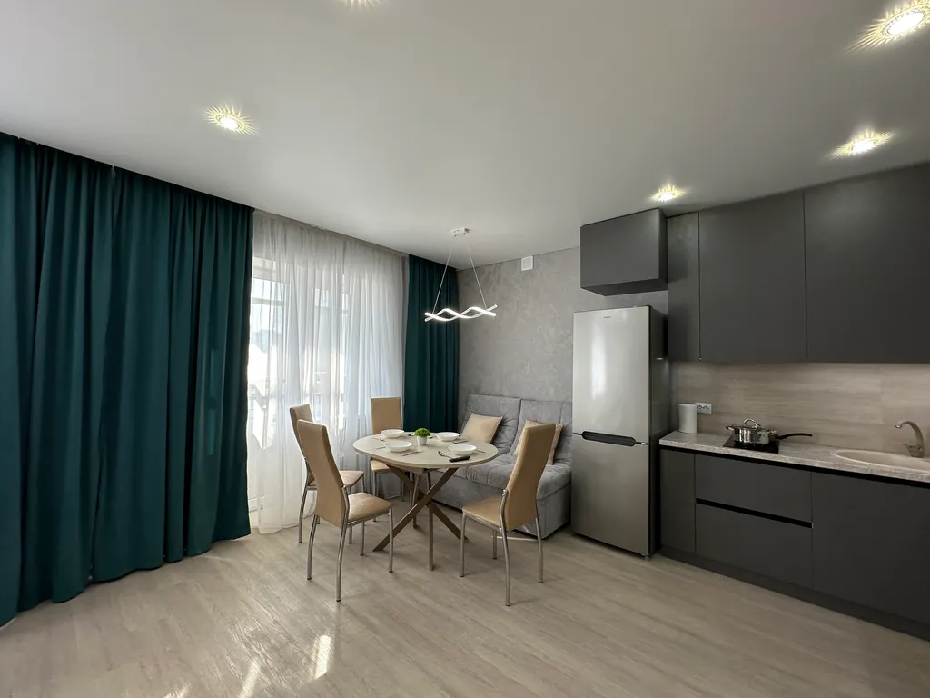 Просторная квартира-студия ЛайкХоум на Уральской 2Д