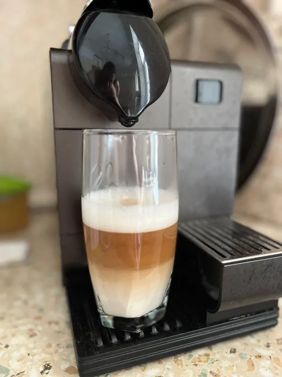 Апартаменты у Казанского Собора и Дома Зингера