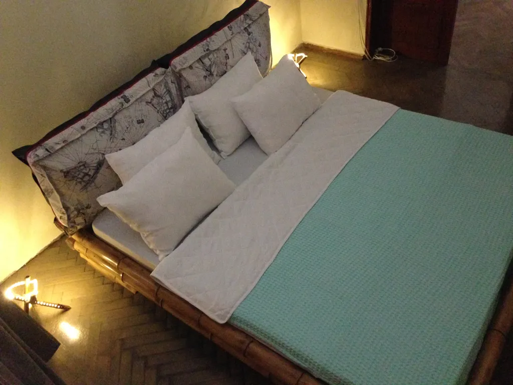 АПАРТАМЕНТ в центре в старом городе
Двухкомнатный Номер