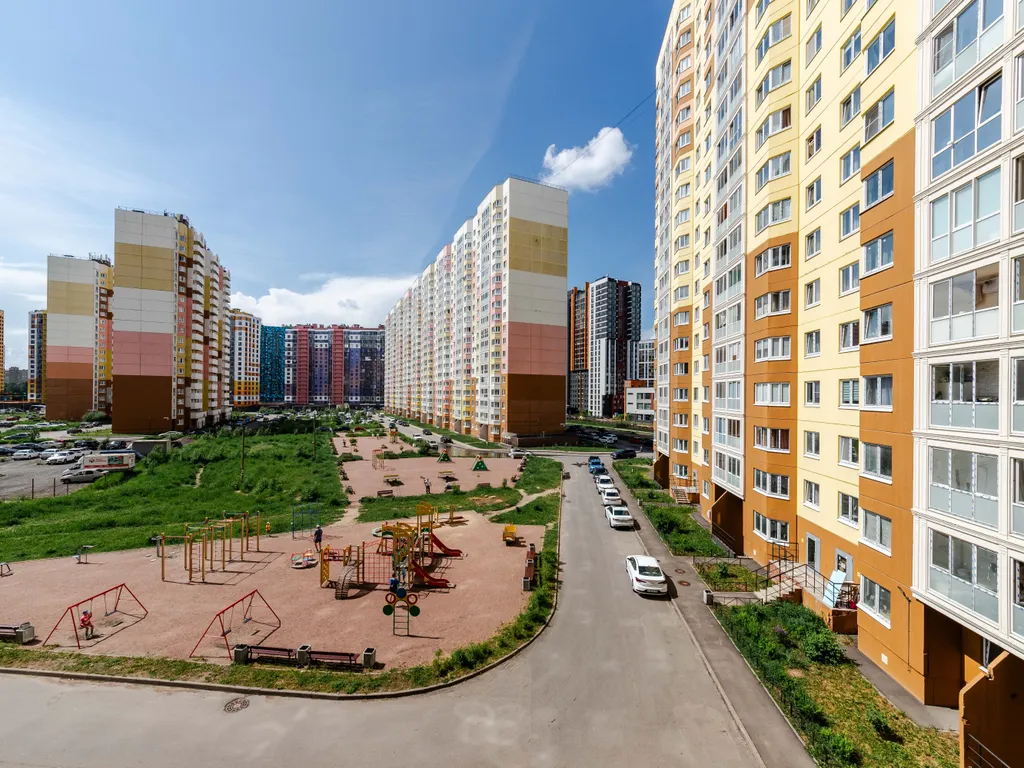 2-евро в Приморском районе