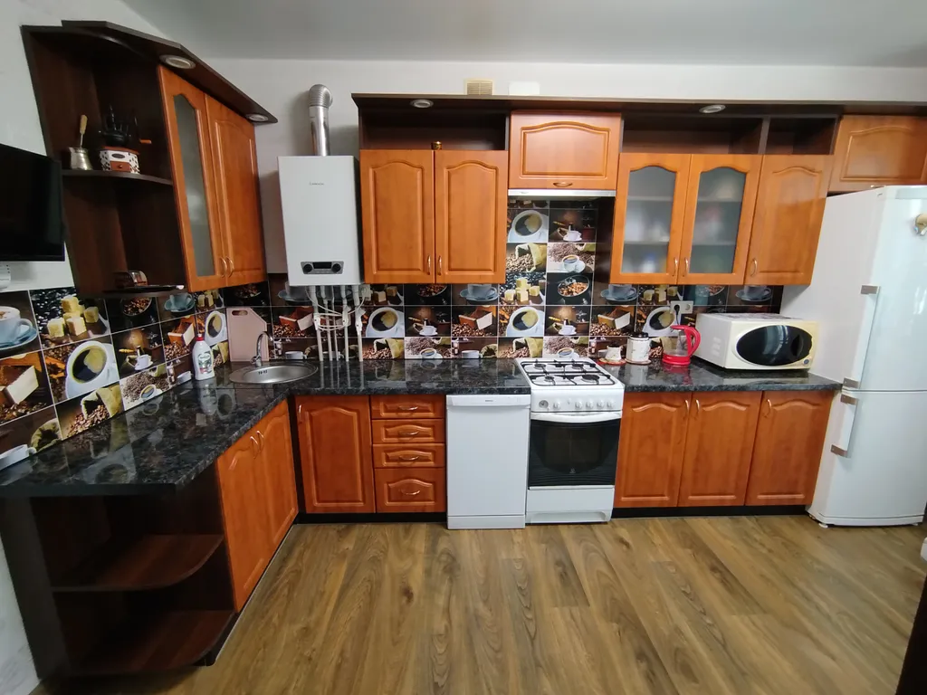 Уютная двух комнатная квартира со свежим ремонтом и всем необходимым