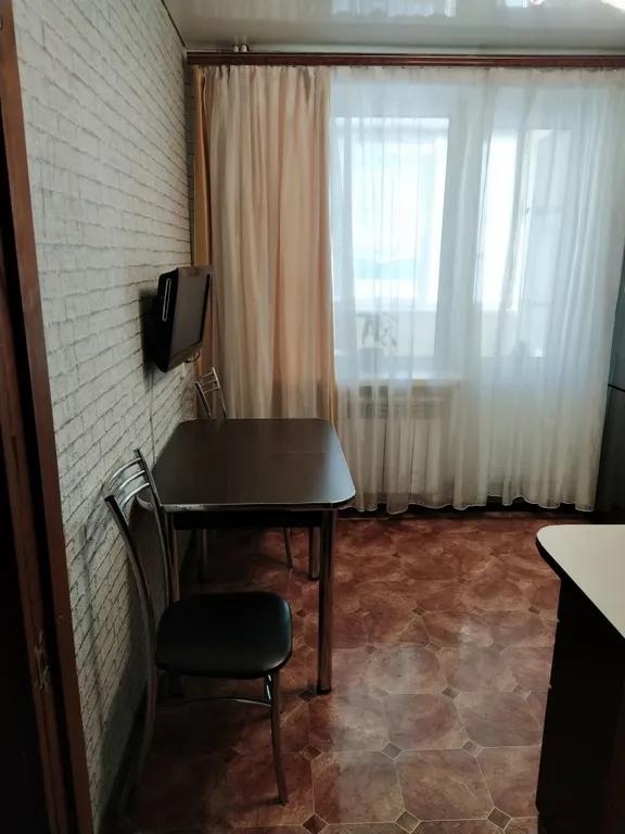 Уютная квартира 1 дачная, клиника Парамонова