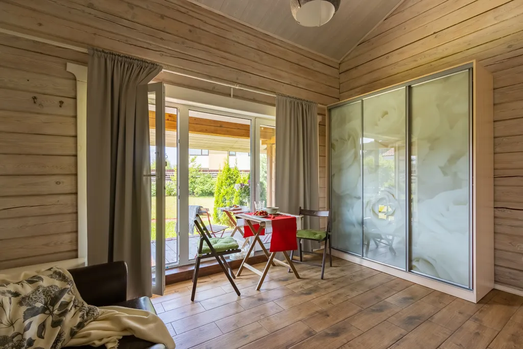 Коттедж Деревянный дом в часе езды от Питера — им. Морозова