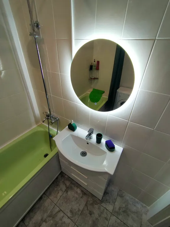 Огромная 3-комнатная квартира с новым ремонтом