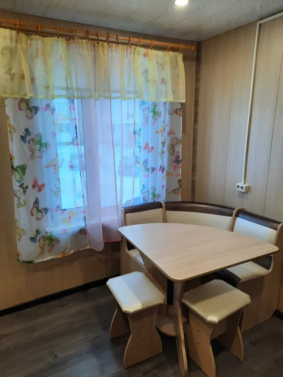 Не большая уютная квартира в частном деревянном доме финской постройки