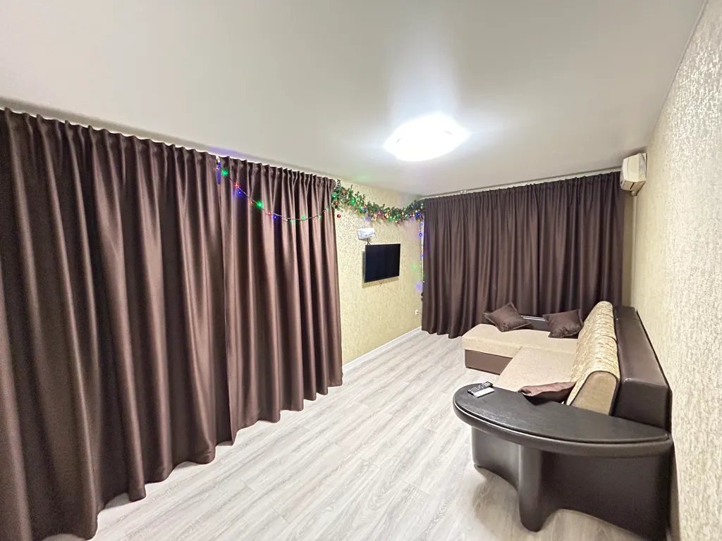 Квартира Апартаменты в центре — Элиста