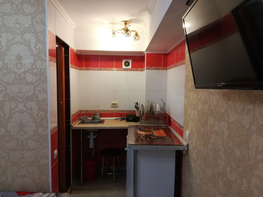 Красная квартира - студия