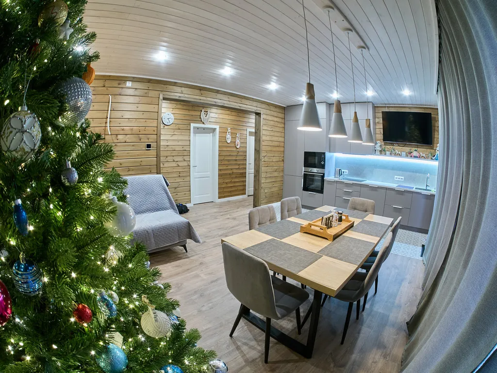 Дом на берегу озера