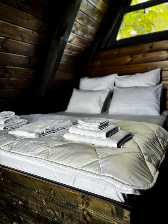 А-фрейм 1 домик на озере