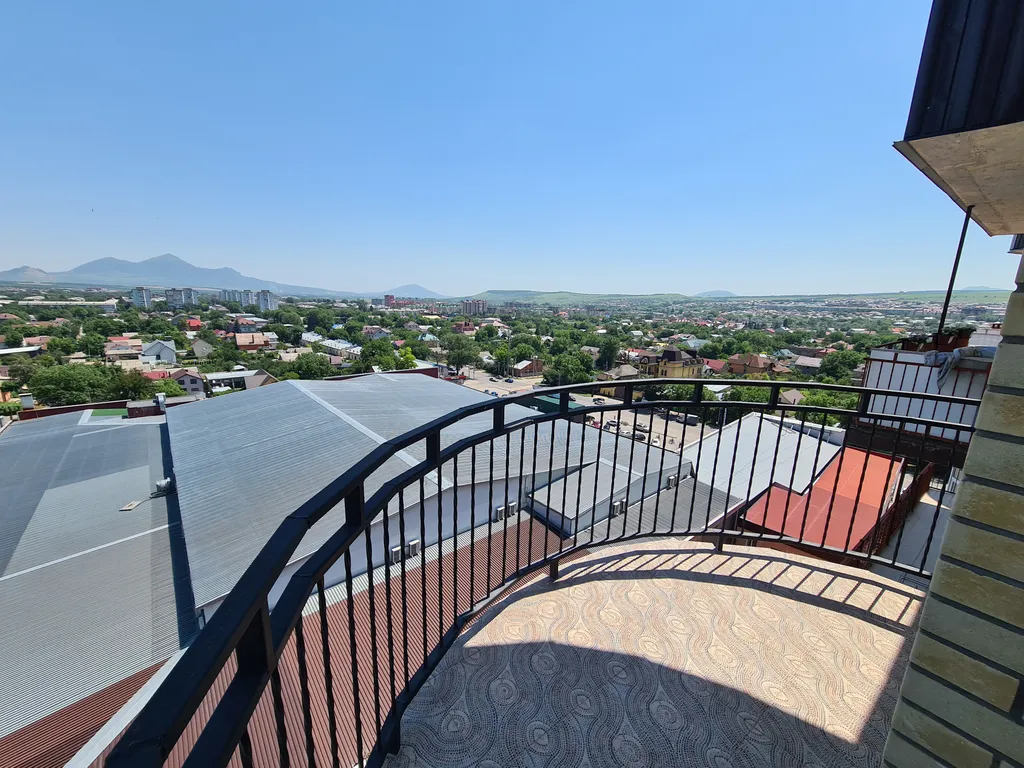 Апартаменты Вершина с видом на горы рядом с Курортным парком