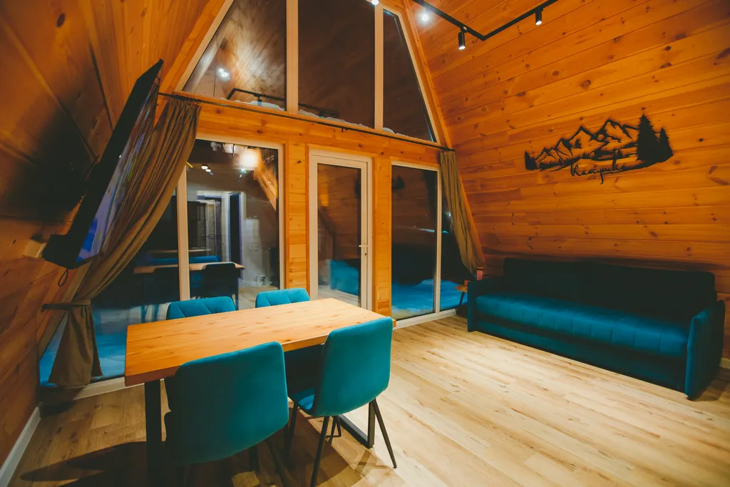 Коттедж Дом в сердце гор — Шерегеш