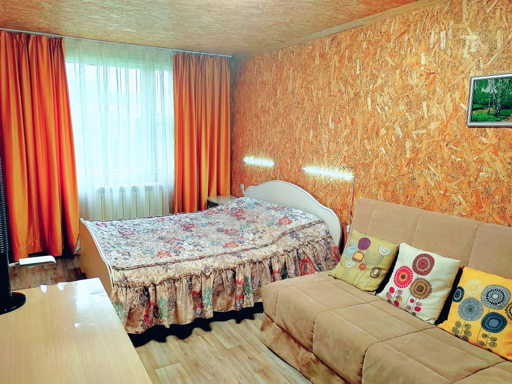 Коттедж Уютный домик-дача в черте города со всеми удобствами квартиры — аренда посуточно в Екатеринбург