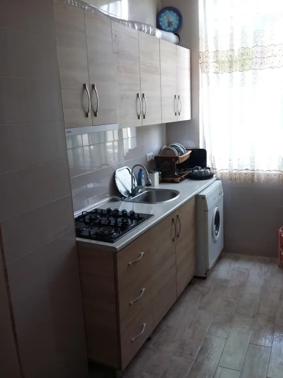 Квартира 2-комнатная Квартира — Батуми