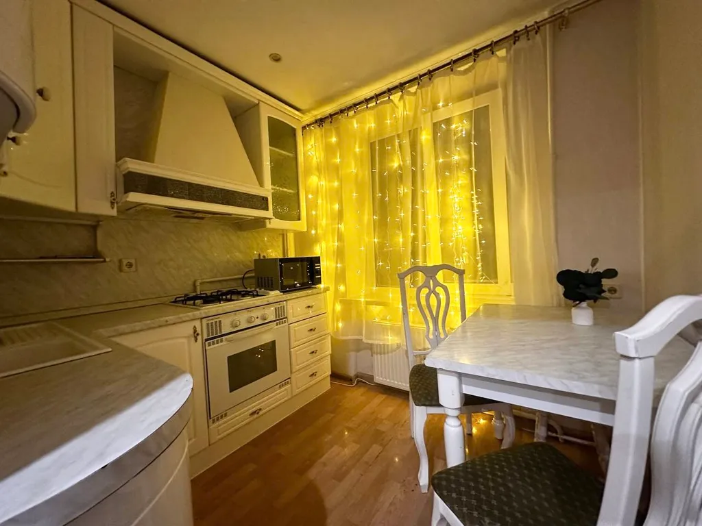 Квартира Квартира для 6 гостей · раздельное размещение · 2–3 комнаты · м. 1905 — Москва