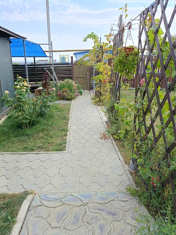 Дом на берегу моря