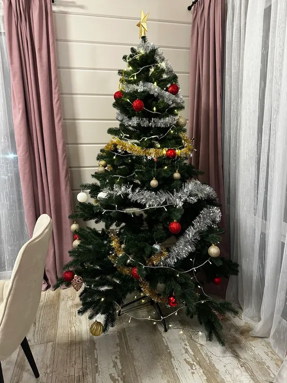 Уютный дом для компании на Истре