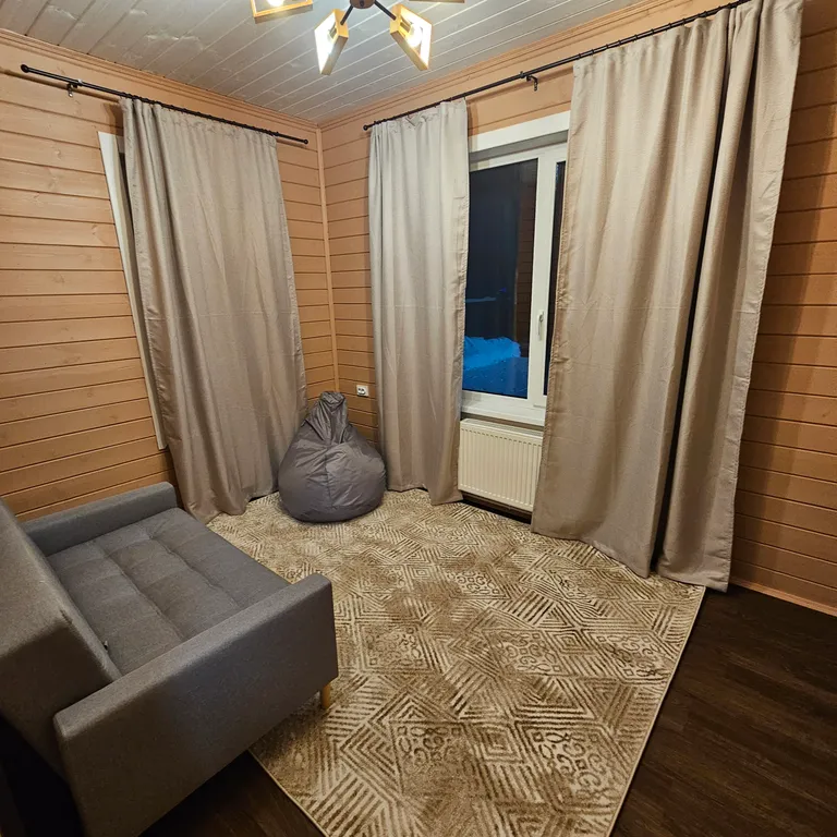 Коттедж для большой компании с баней