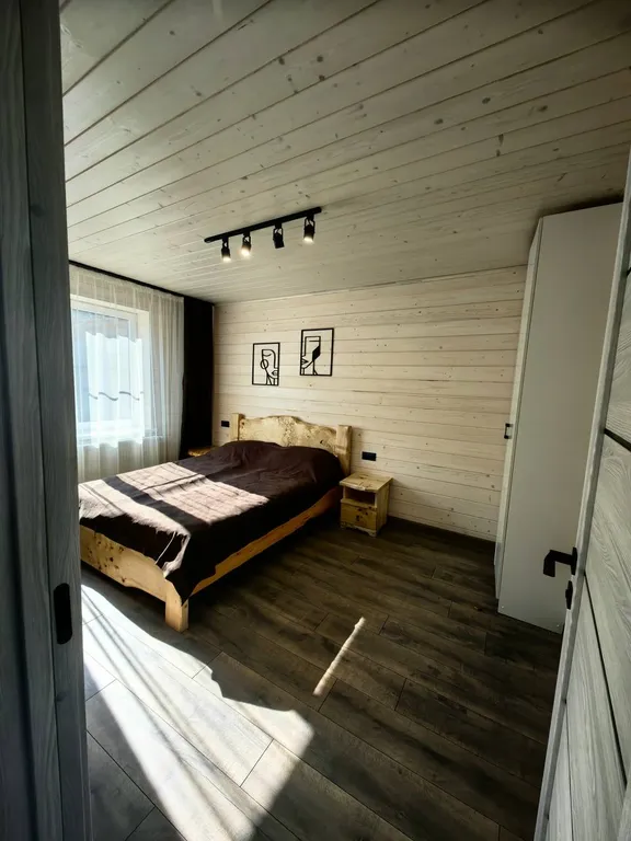 Барнхаус Лес и горы