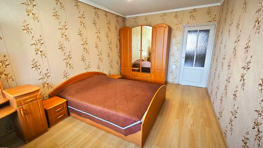 Квартира Квартира в центре с парковкой — Сириус