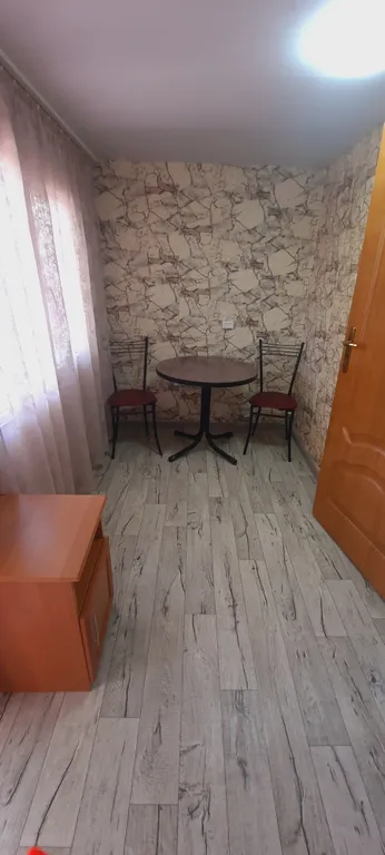 Домик с отдельным двором