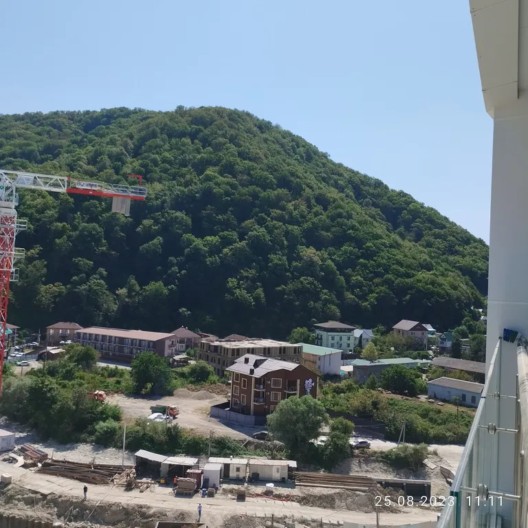 Уютная квартира на побережье с видом на горы