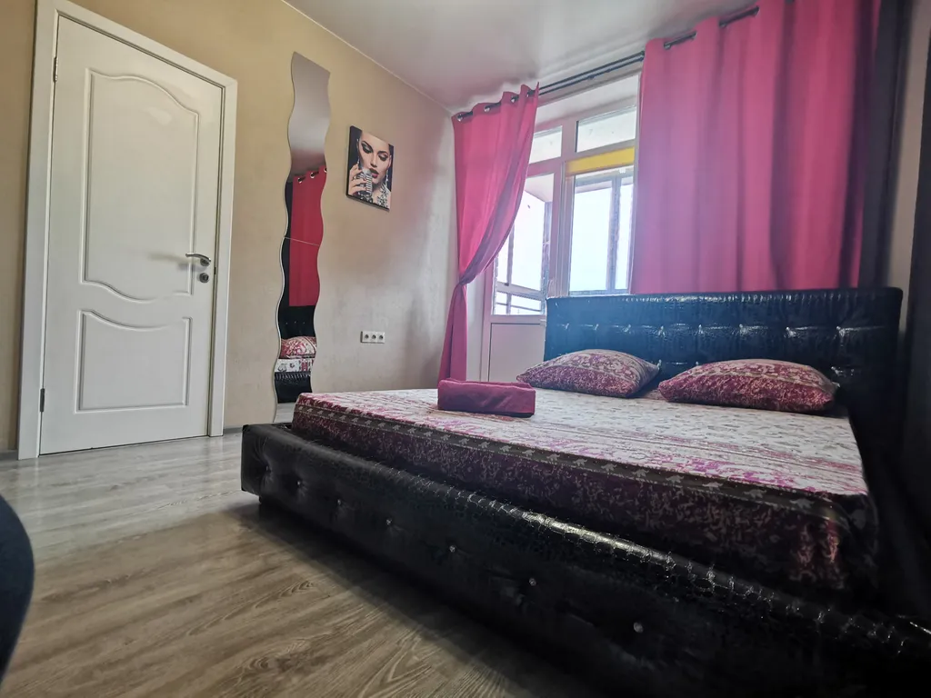 Квартира Студия эконом на проспекте Астрахова — аренда посуточно в Мытищи