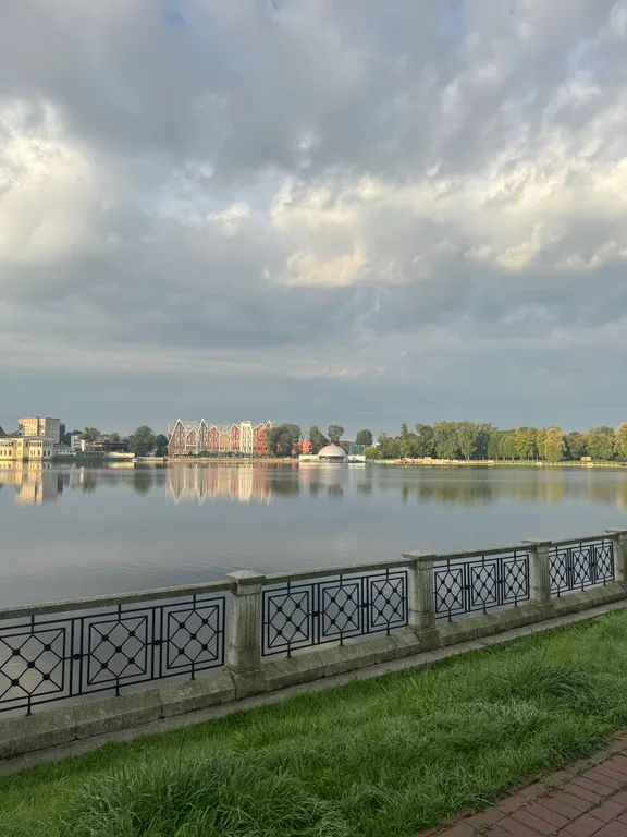 Квартира 2-комнатная Квартира — Калининград