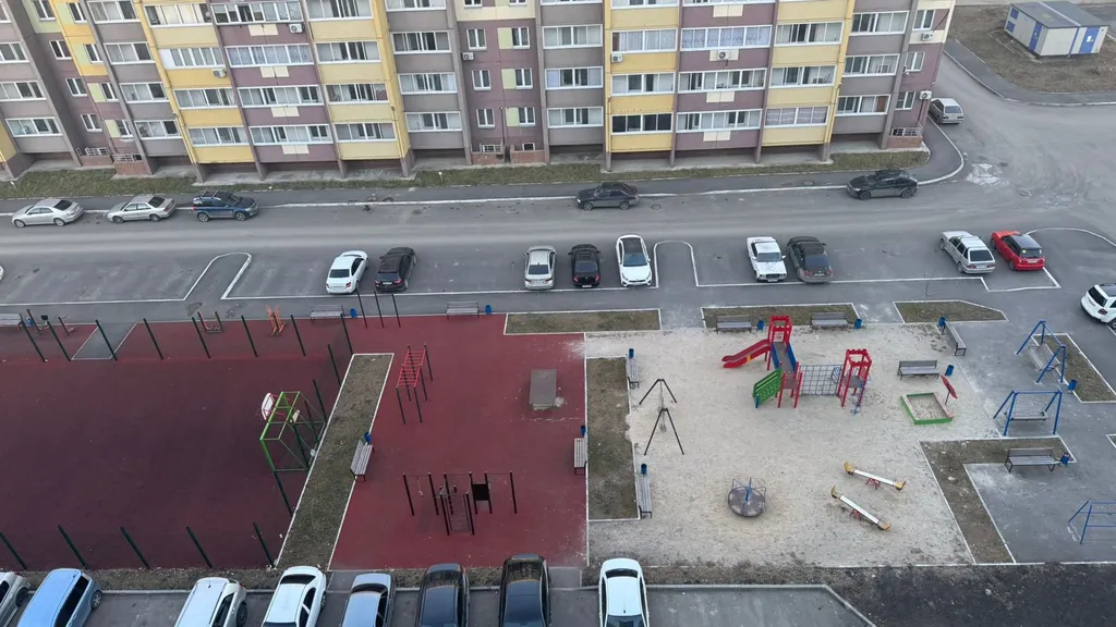 Современная квартира студия в новом доме микрорайона Парковый