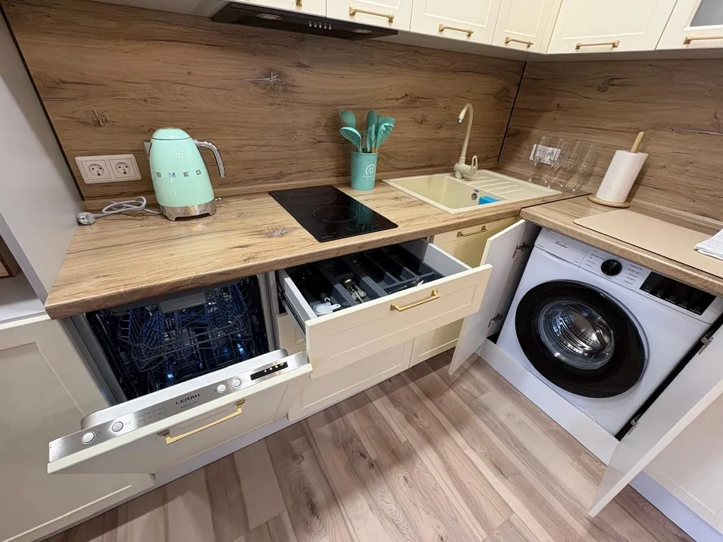 4-комнатный Дом