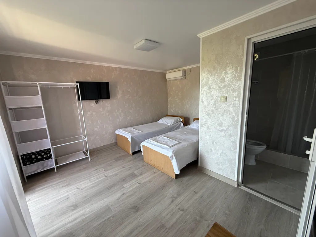 Уютные номера в городе Гудаута