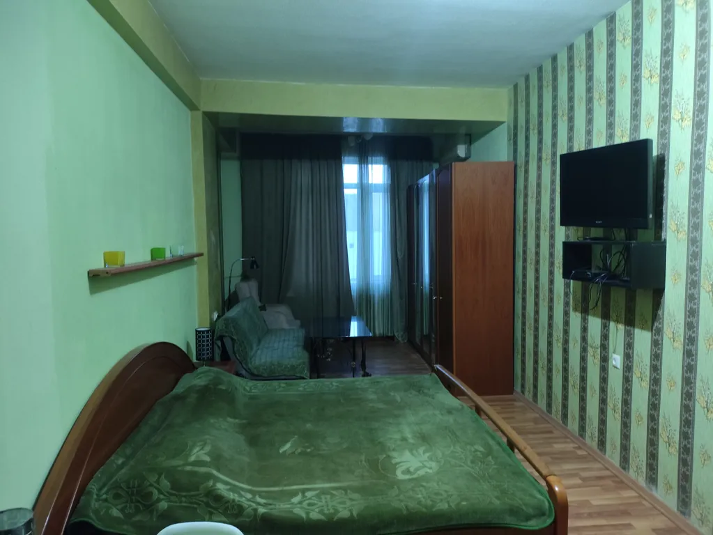 Квартира 2 Bedrooms Apartment with Living Room + 2 Bathrooms & Balcony — аренда посуточно в Тбилиси