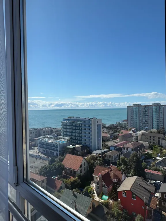Просторная 2-комнатная квартира с шикарным видом на горы, город и море
