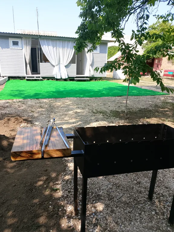 Уютный номер с большим двором