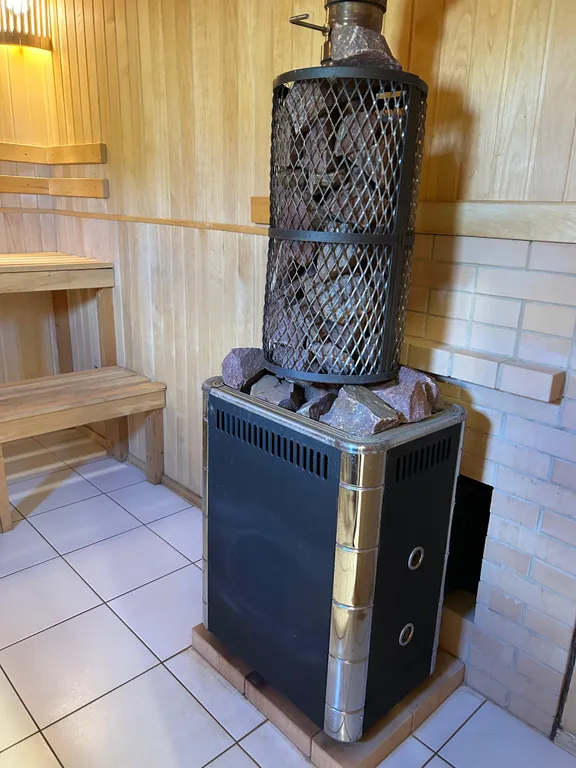 Уютный коттедж с камином, сауной и закрытой частной территорией