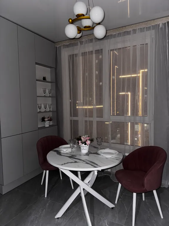 Новая дизайнерская квартира в современном районе города