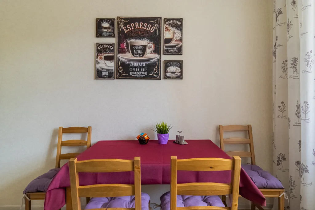 Апартаменты в центре города в новом доме со своей парковкой