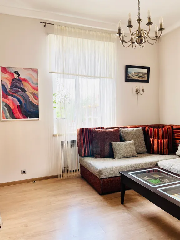 Двухкомнатная квартира в центре с закрытой парковкой