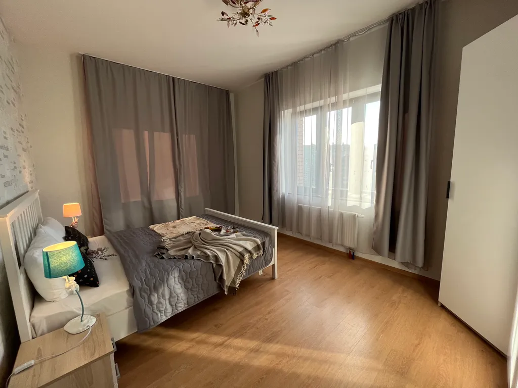 Уютная видовая двушка рядом с метро