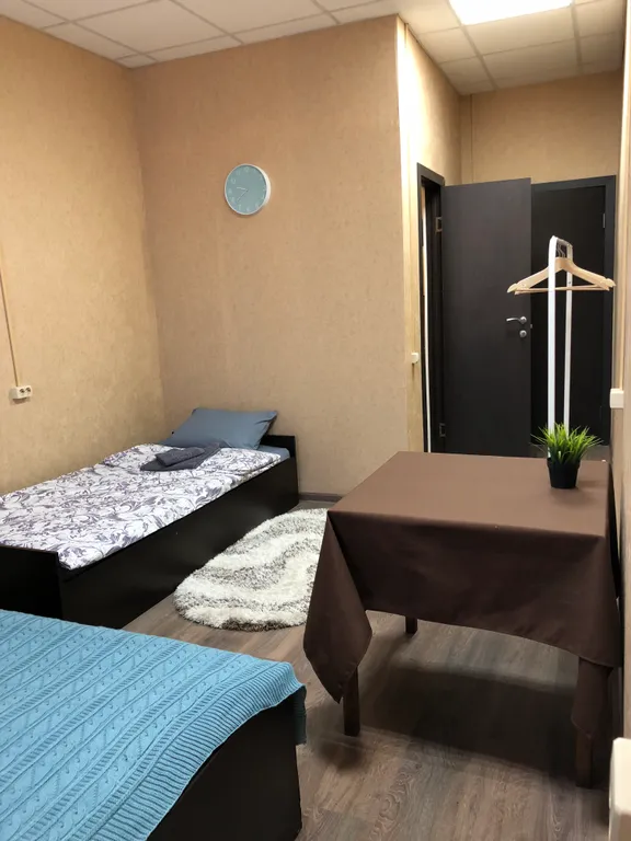 Комната для семьи из трех человек в центре