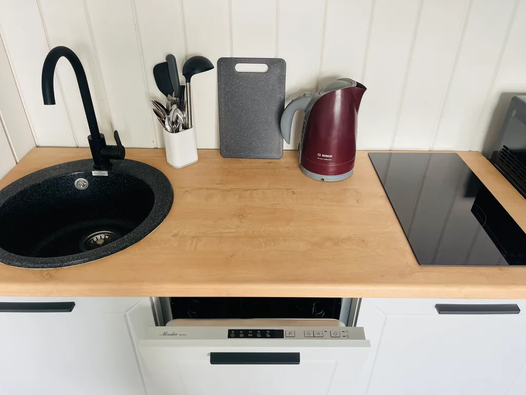 Дом на берегу озера Логмозеро