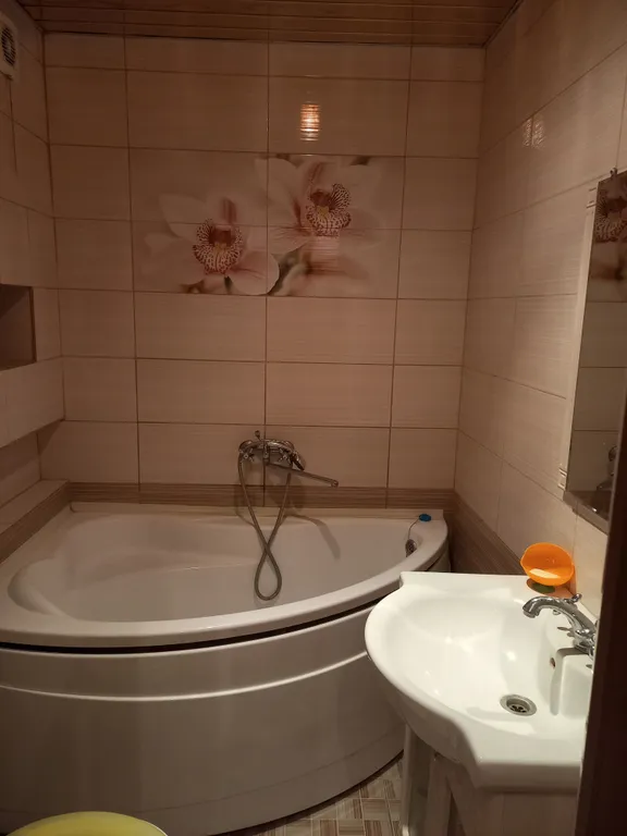 2-х комнатная квартира в зеленом районе Жирновска