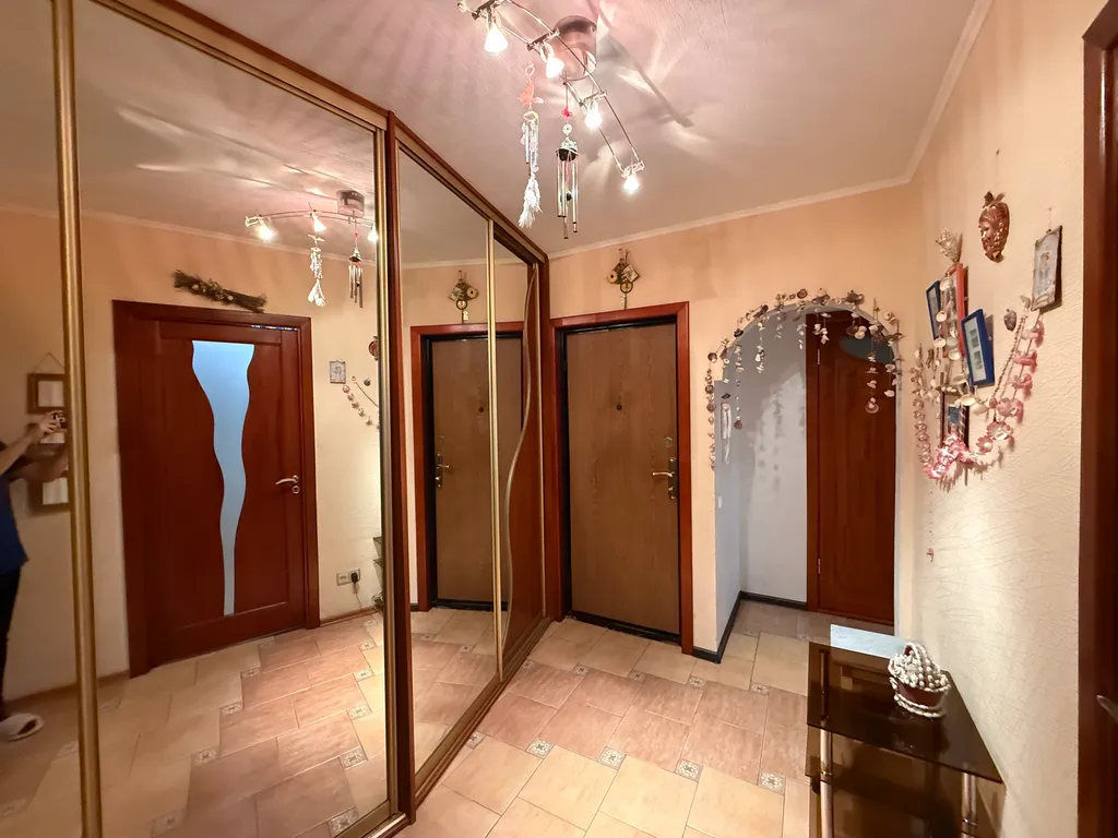 Комната в карибском стиле в трёхкомнатной квартире