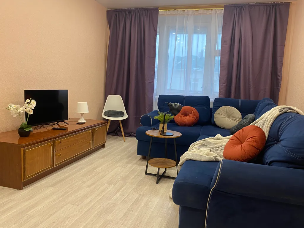 2-х комнатная квартира с балконом У Башни — аренда посуточно в Петрозаводск