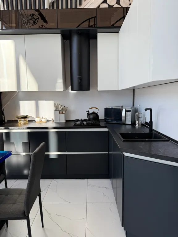 Дом в центре гор