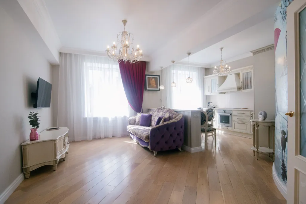 Большая квартира с видом на Храм!